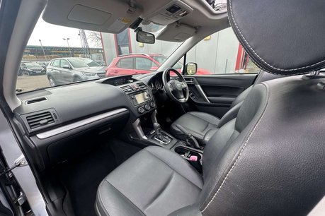 Subaru Forester 2.0 Forester i XT Symmetrical AWD CVT 4WD 5dr 41