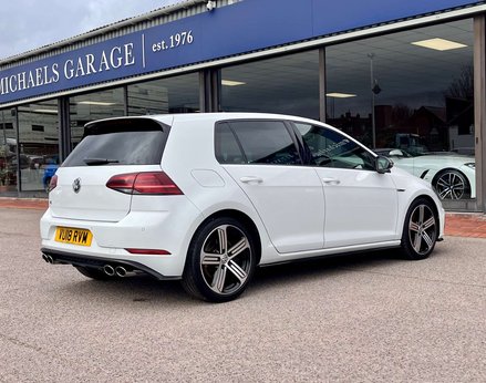 Volkswagen Golf 2.0 Golf R TSi 4WD 5dr 8
