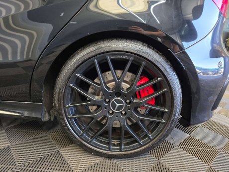 Mercedes-Benz A Class 2.0 A45 AMG Hatchback 5dr Petrol SpdS DCT 4MATIC Euro 6 (s/s) (381 ps) 27