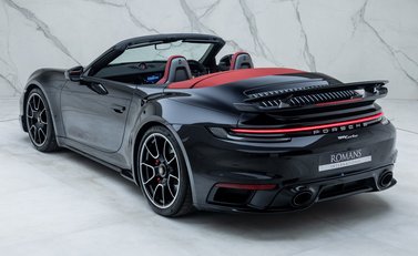 Porsche 911 Turbo Cabriolet (992) 15