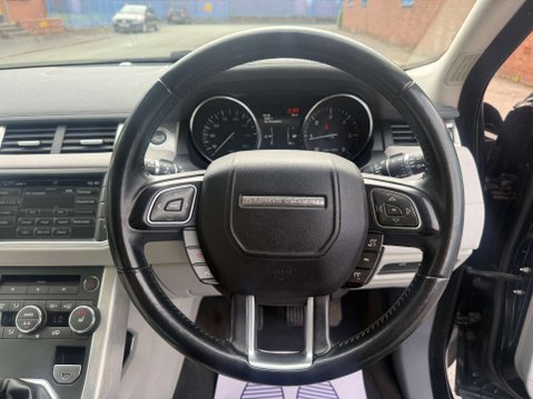 Land Rover Range Rover Evoque 2.2 Range Rover Evoque Pure Tech eD4 4x2 3dr 25