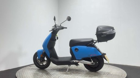Vmoto Cux 4PS 2025 ONLY 239 MILES 50CC RIDE FROM 16 4