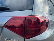 Suzuki Vitara SZ-T 19