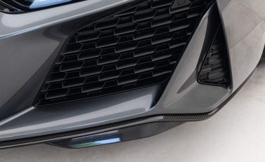 Audi R8 V10 Performance Carbon Black 21