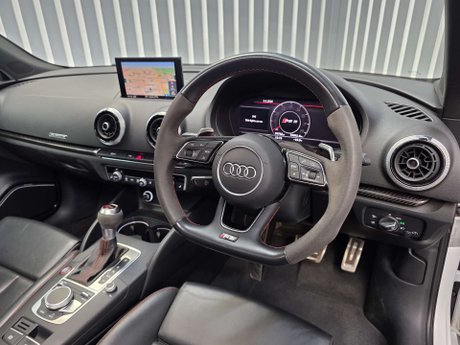 Audi RS3 2.5 TFSI Sportback 5dr Petrol S Tronic quattro Euro 6 (s/s) (400 ps) 21