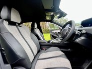 Peugeot 3008 S/S GT PREMIUM 19