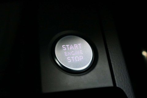 Audi A4 2.0 A4 Black Edition 35 TFSI MHEV Semi-Auto 5dr 25
