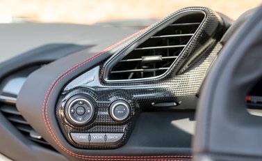 Ferrari 488 Spider 21