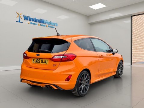 Ford Fiesta 1.5T EcoBoost ST Performance Edition Euro 6 (s/s) 3dr 5