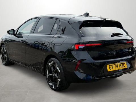 Vauxhall Astra 1.6 Plug-in Hybrid GSe 5dr Auto [Pan roof] 3