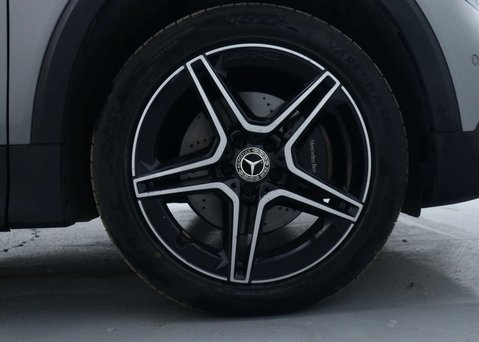 Mercedes-Benz GLB 1.3 GLB200 AMG Line (Premium) SUV 5dr Petrol 7G-DCT Euro 6 (s/s) (163 ps) 17