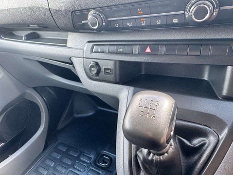 Vauxhall Vivaro 1.5 Turbo D 2700 Sportive Panel Van 5dr Diesel Manual L1 H1 Euro 6 (s/s) (1 19