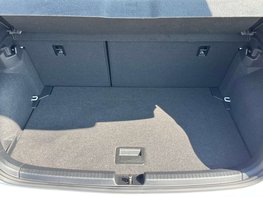 Volkswagen Polo 1.0 Polo Life 5dr 62