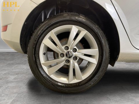 Skoda Fabia 1.0 SE Hatchback 5dr Petrol Manual Euro 6 (s/s) (60 ps) 10