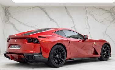 Ferrari 812 Superfast 27