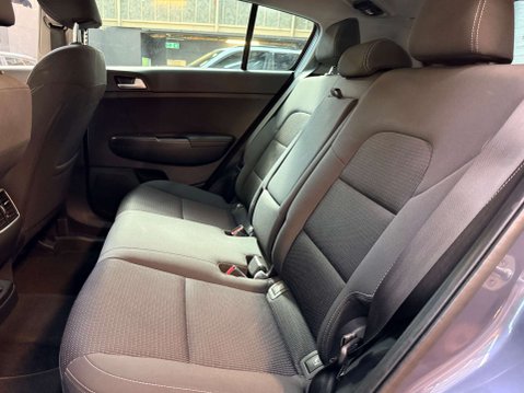 Kia Sportage 1.7 Sportage 2 CRDi ISG Semi-Auto 5dr 37