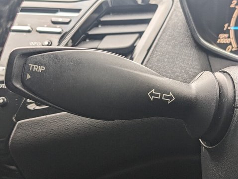 Ford Fiesta TITANIUM 16