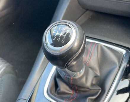 Mazda 3 2.0 Mazda3 SE-L Nav 5dr 38