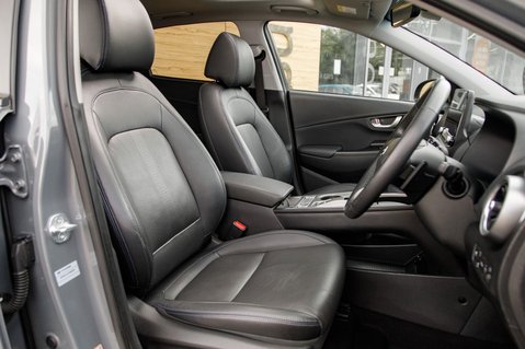 Hyundai KONA ULTIMATE 42