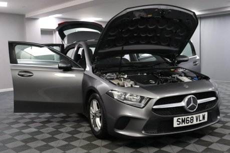 Mercedes-Benz A Class A 180 SE 7