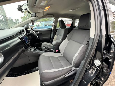 Toyota Auris VVT-I ACTIVE TOURING SPORTS 49