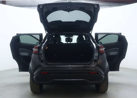 Nissan Juke 1.0 Juke Tekna DiG-T Semi-Auto 5dr 54