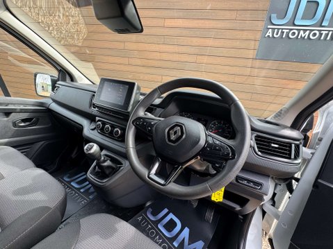 Renault Trafic 2.0 Trafic SL28 Business+ Blue dCi 25