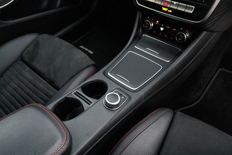 Mercedes-Benz A Class A 200 AMG LINE PREMIUM PLUS 40