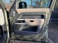 Land Rover Defender HSE MHEV 18