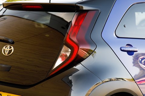Toyota Aygo X VVT-I EDGE 9