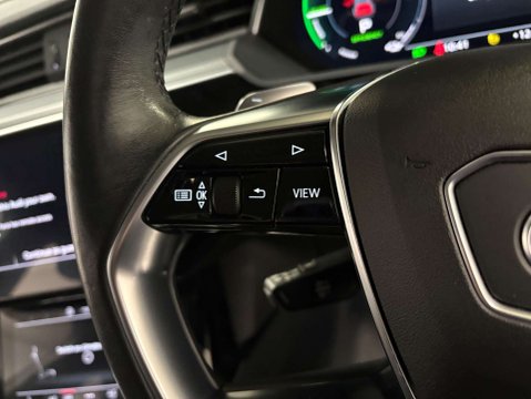 Audi E-Tron e-tron Technik 50 Quattro 4WD 5dr 25