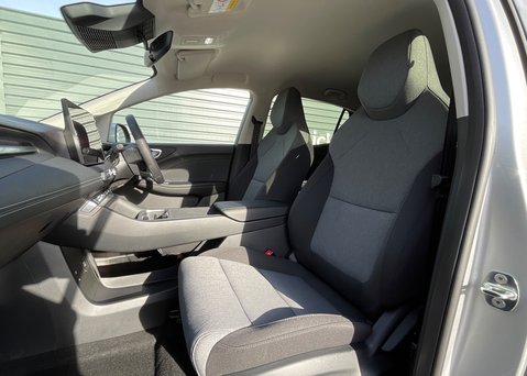 MG MG4 EV URBAN 53.9kWh PREMIUM 16