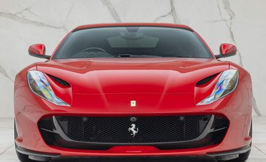 Ferrari 812 Superfast 4