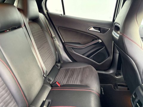 Mercedes-Benz GLA 2.1 GLA 200 AMG Line D 4Matic Auto 4WD 5dr 21