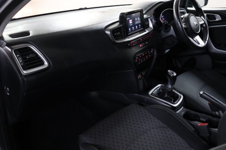 Kia Ceed 2 ISG 32