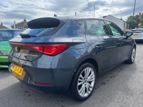 SEAT Leon TSI EVO SE DYNAMIC 7