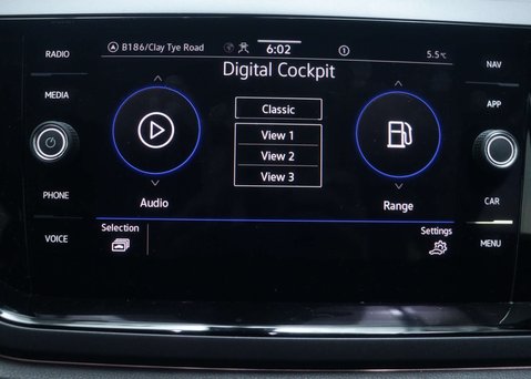 Volkswagen Polo 1.0 Polo R-Line TSi 5dr 27