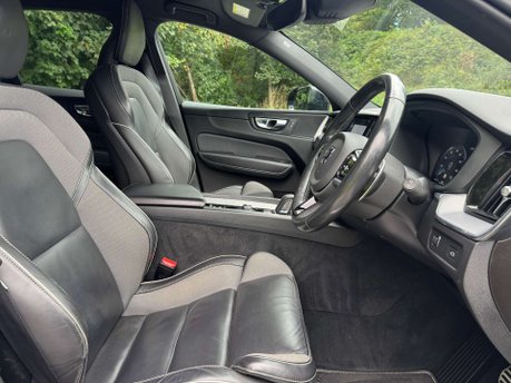 Volvo XC60 2.0 XC60 R-Design B5 MHEV Auto 5dr 18