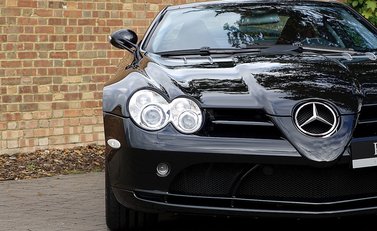 Mercedes-Benz SLR McLaren 9