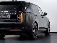 Land Rover Range Rover 3.0 P400 MHEV HSE SUV 5dr Petrol Auto 4WD Euro 6 (s/s) (400 ps) 10