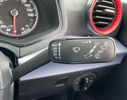 SEAT Arona 1.0 Arona FR Edition TSI 5dr 52