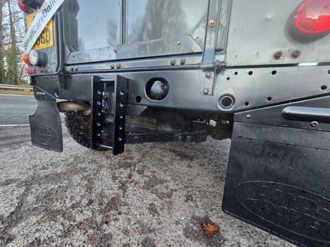 Land Rover Defender 90 TD5 COUNTY P/U 19