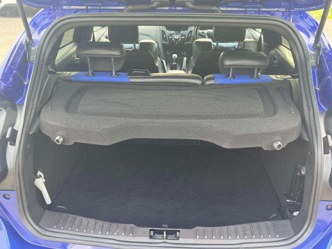 Ford Focus 2.0T EcoBoost ST-2 Euro 5 (s/s) 5dr 14