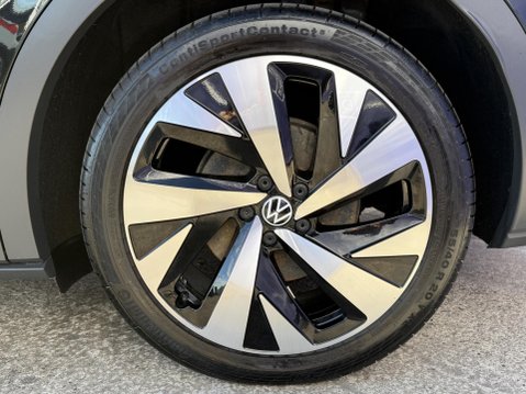 Volkswagen Id.4 Pro Performance 77kWh Family SUV 5dr Electric Auto (204 ps) 16