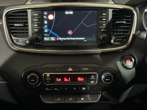Kia Sorento CRDI KX-3 ISG 16
