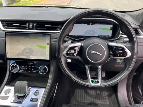 Jaguar F-Pace 2.0 D200 MHEV R-Dynamic HSE Auto AWD Euro 6 (s/s) 5dr 83