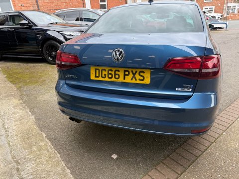Volkswagen Jetta GT TDI BLUEMOTION TECHNOLOGY 4