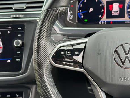 Volkswagen Tiguan 1.5 TSI R-Line Edition DSG Euro 6 (s/s) 5dr 21