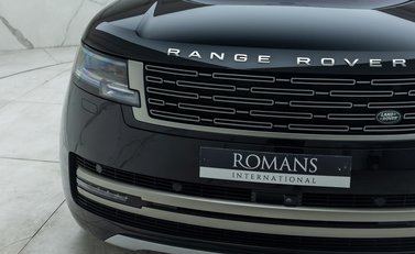 Land Rover Range Rover P400 AUTOBIOGRAPHY LWB 7 Seater 32