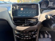 Peugeot 2008 PURETECH S/S ALLURE PREMIUM 16